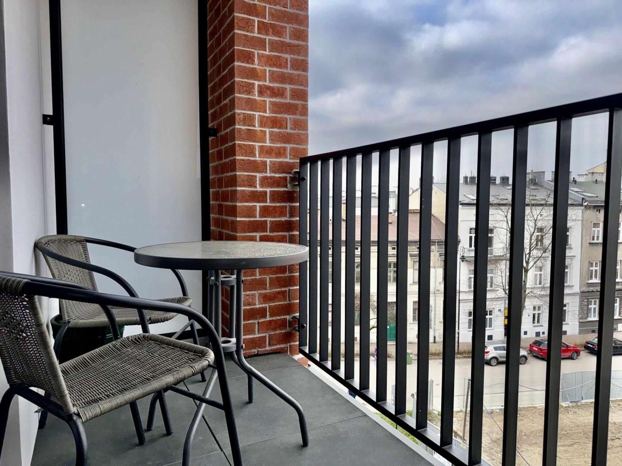 Art Apartment Stare Podgorze Free Parking 크라쿠프 외부 사진